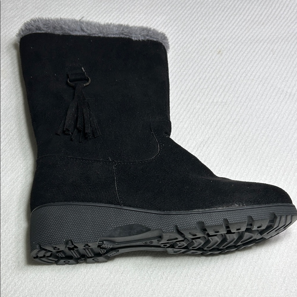Black Winter Boots